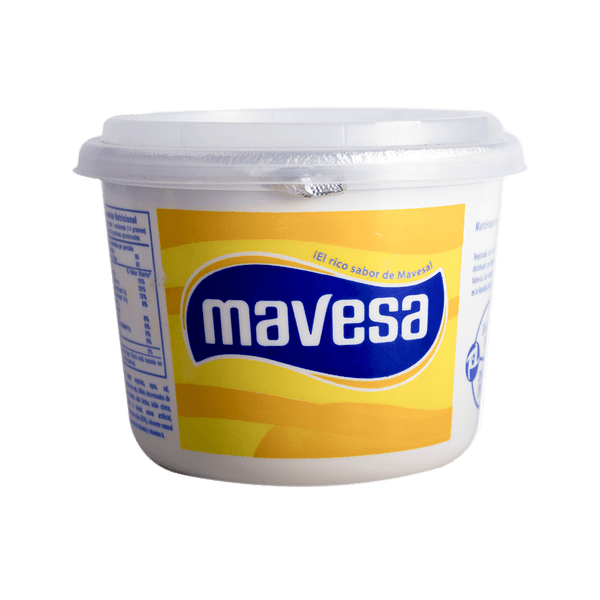 Margarina Mavesa un ícono en nuestro país y es el acompañante que nunca falta en la mesa de los hogares Venezolanos, perfecta para untar en tu comida preferida. Fabricado por Empresas Polar Presentación: 500 gr (17.63 oz). Ingredientes: : Aceites vegetales, agua, sal emulsificantes, lecitina de soya, sólidos descremados de leche, sorbato de potasio, ácido láctico, ácido cítrico, aromas idénticos al natural, aroma artificial, antioxidantes, disodio de calcio (EDTA) colorante (betacaroteno, onoto, cúrcuma).
